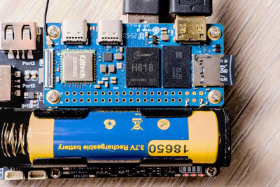Orange Pi Zero 2W, running with Pi Zero UPS HUB HAT, powered by a single 18650 battery